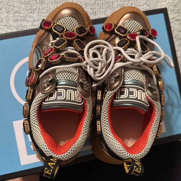 Gucci Flashtrek Crystal Metallic Sneaker boots - Picture 6 of 8